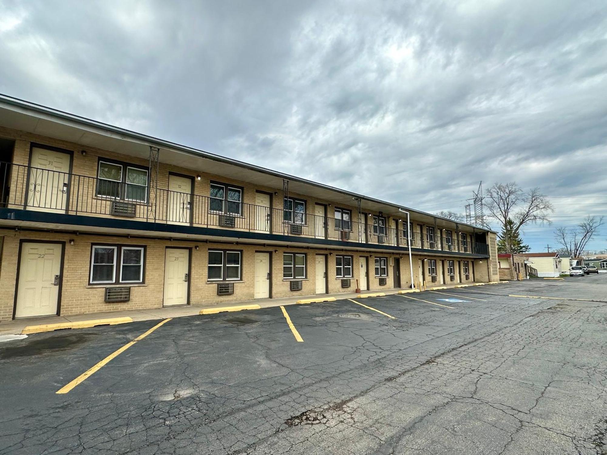 Des Plaines Motel By Oyo O'Hare Airport Chicago Exterior photo